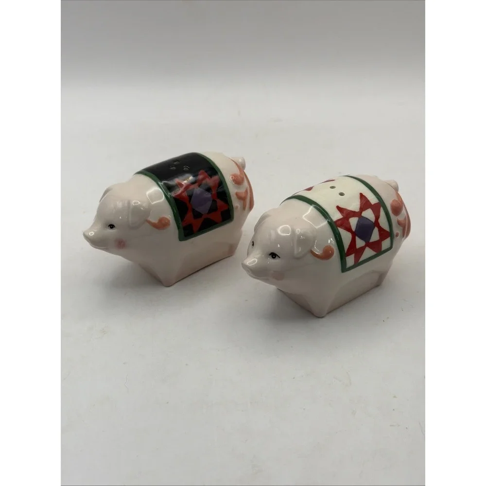 Jim Shore Salt Pepper Shakers Heartwood Creek Ceramic Enesco Pig NIB
